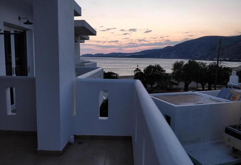 פונדק Sifis Studios