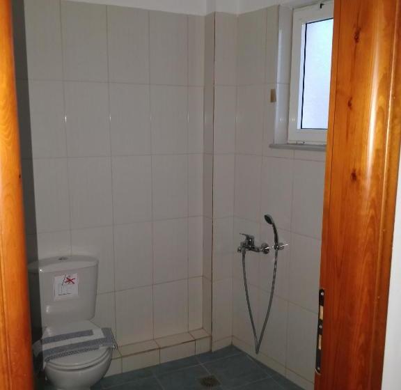 פונדק Sifis Studios