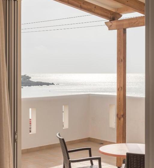 פונדק Sifis Studios