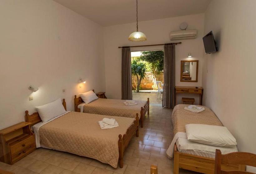 פונדק Sifis Studios