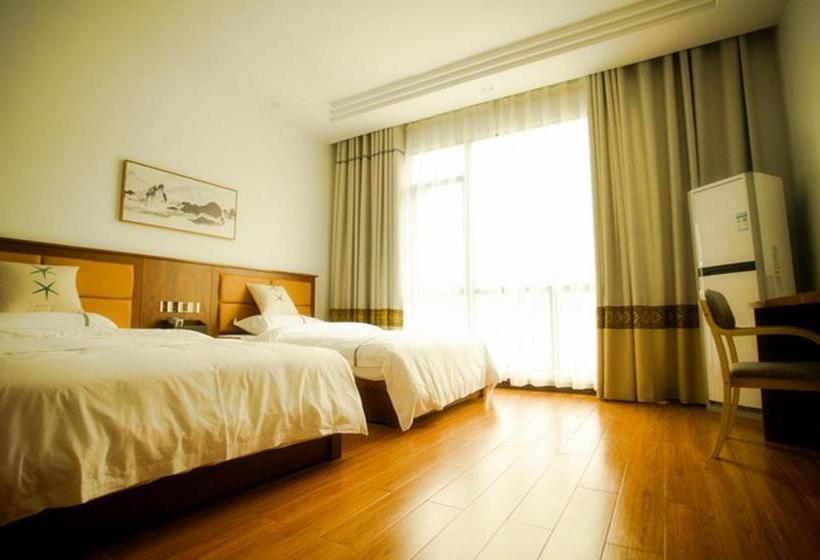 Furong Town Lushan Inn