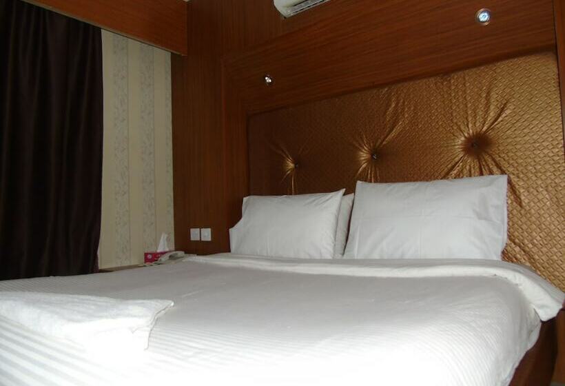 هتل Al Burj International