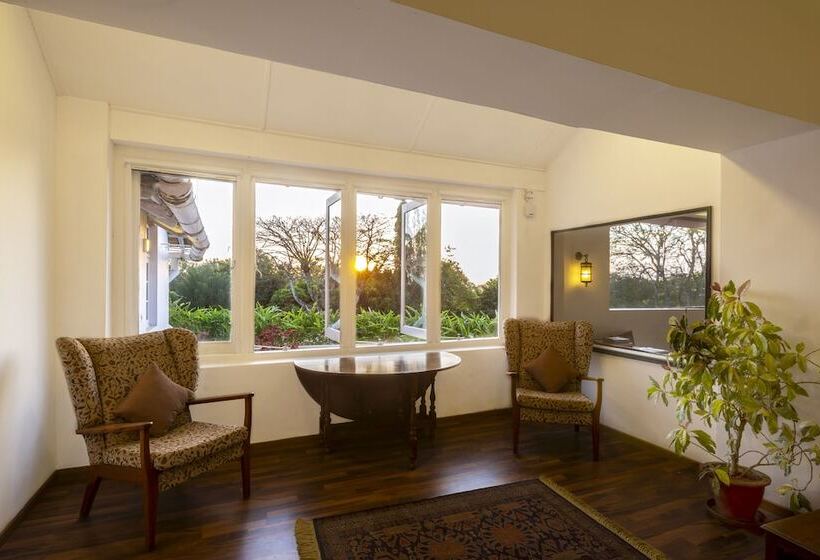 בית מלון כפרי Ama Plantation Trails , Coorg