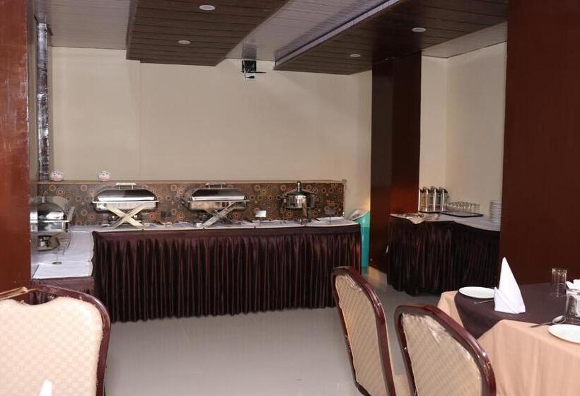 ホテル Ashiana Palampur