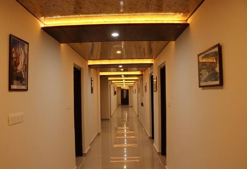 ホテル Ashiana Palampur