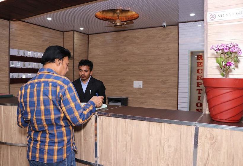 ホテル Ashiana Palampur