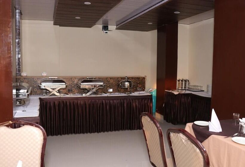 ホテル Ashiana Palampur