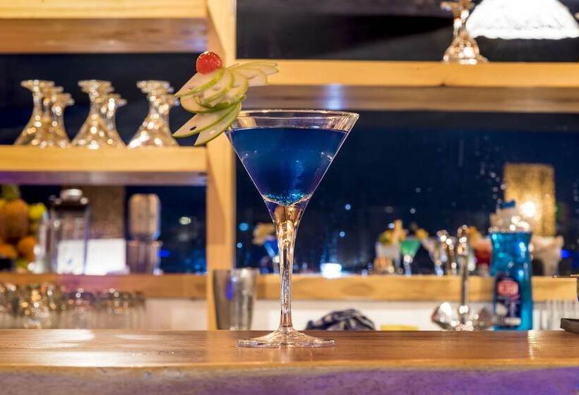 Отель Azur Paradise