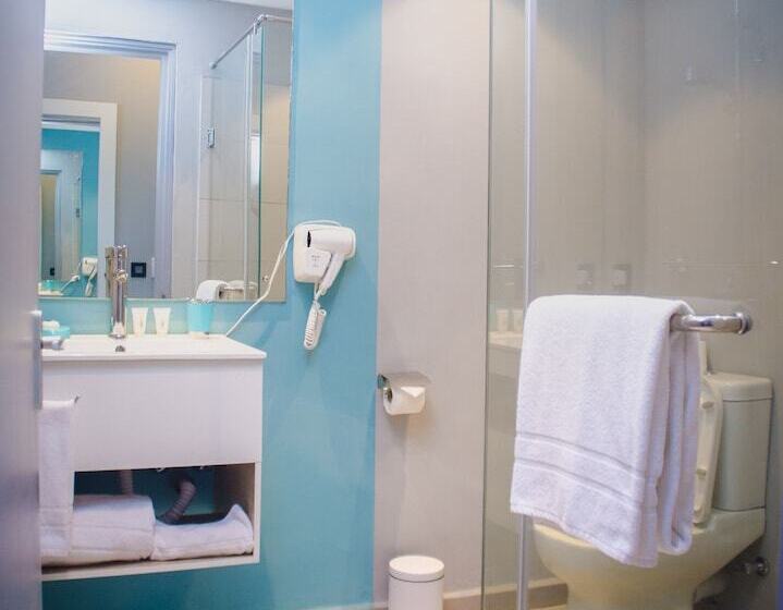 Отель Azur Paradise