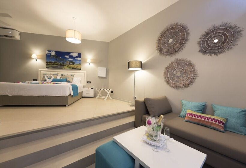 Отель Azur Paradise