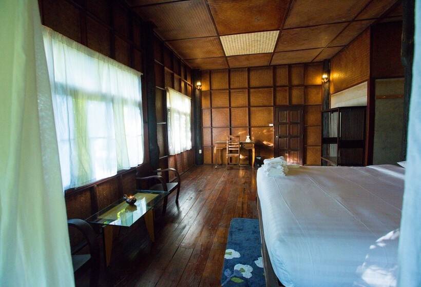 酒店 Baan Suphanbhum Teddu Inn Maekampong