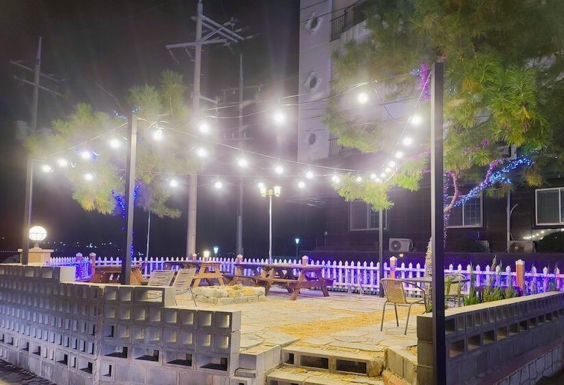 בית מלון כפרי Carib Condo