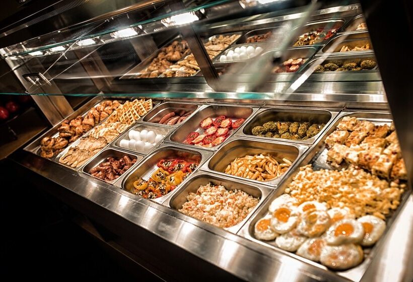 فندق Caspian Riviera Grand Palace