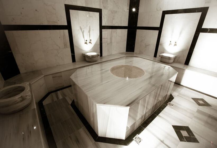 فندق Caspian Riviera Grand Palace