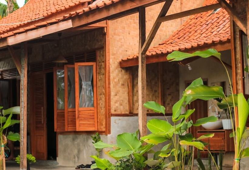 酒店 Cianjur Paddies Hostel