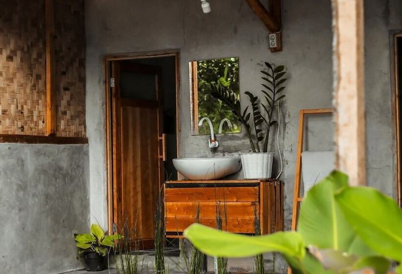 酒店 Cianjur Paddies Hostel