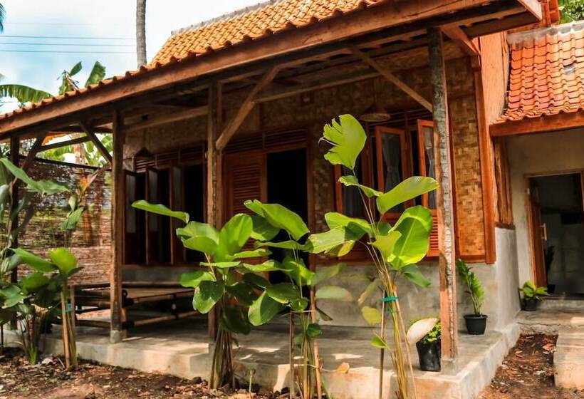 酒店 Cianjur Paddies Hostel