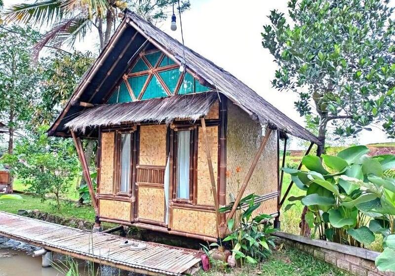 酒店 Cianjur Paddies Hostel