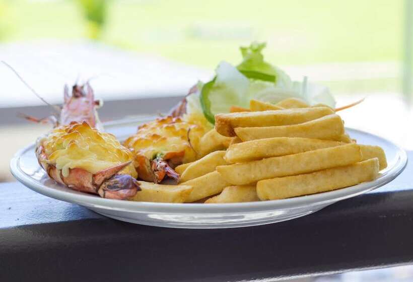 Crossroads Hotel Lae