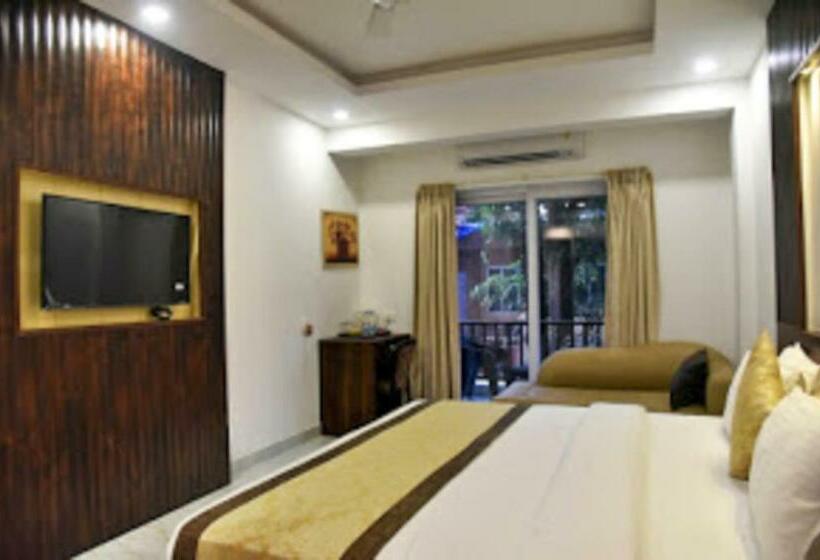 호텔 De Falcon Goa Beach Resort