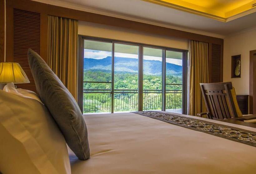 هتل E Outfitting Valley Resort