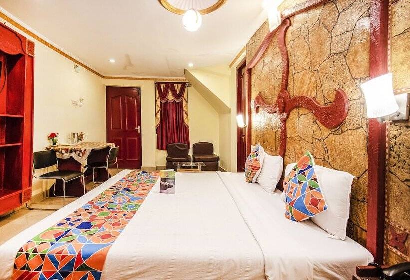 Fabhotel Roshan Residency   Nr Kurinji Andavar Temple