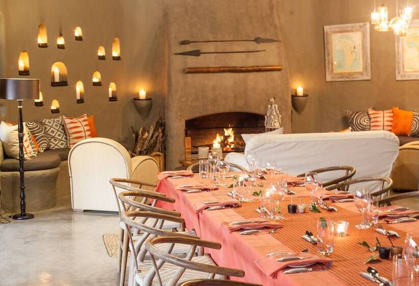 فندق Garonga Safari Camp