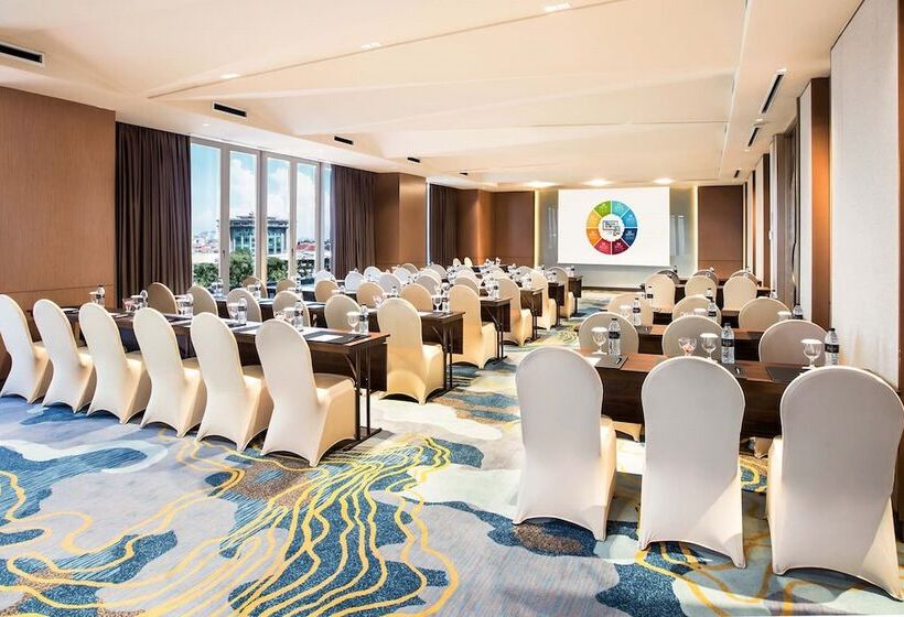 酒店 Morazen Surabaya