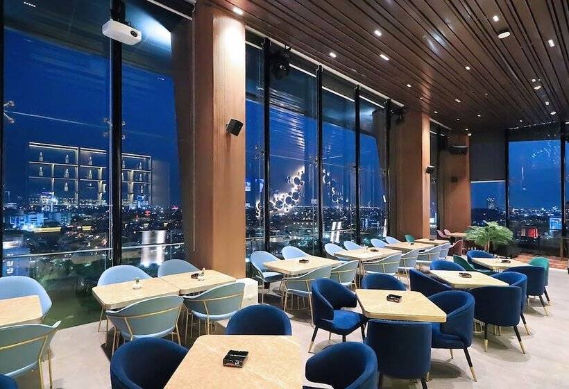 酒店 Morazen Surabaya