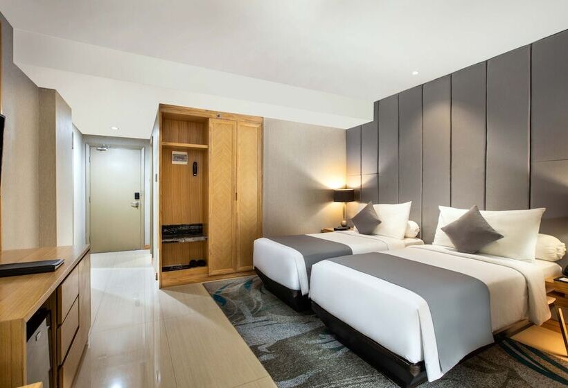 酒店 Morazen Surabaya