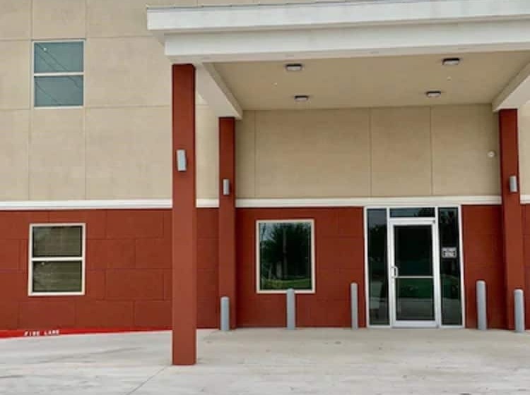 هتل Homestay Inn & Suites Edinburg