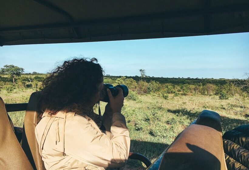 فندق Honeyguide Khoka Moya Camp