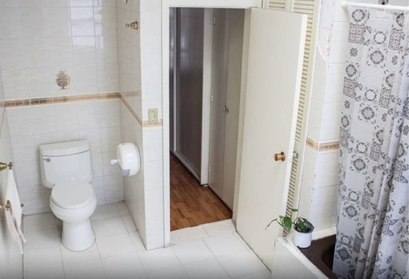 فندق Hostal Casa Viajero   Hostel