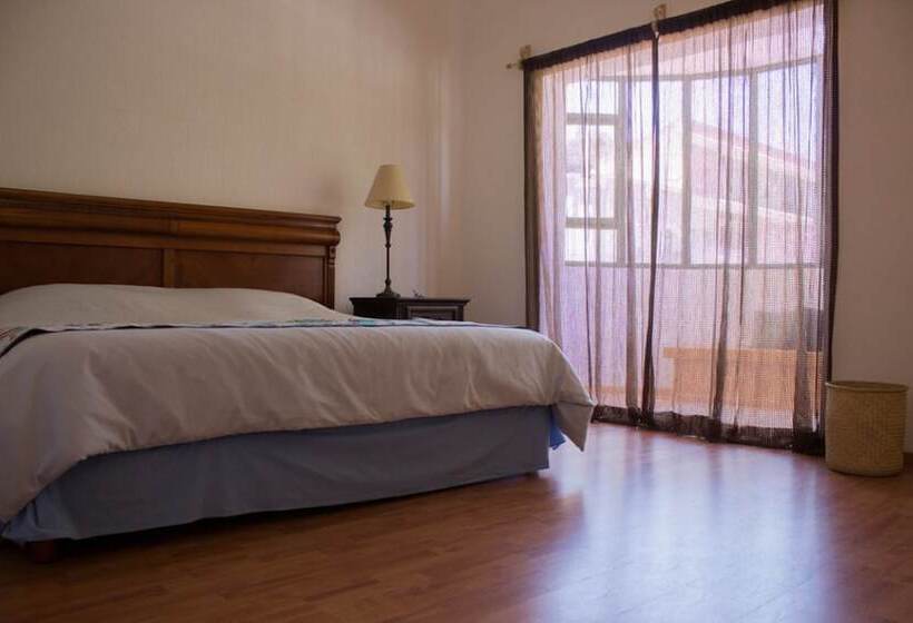 فندق Hostal Casa Viajero   Hostel