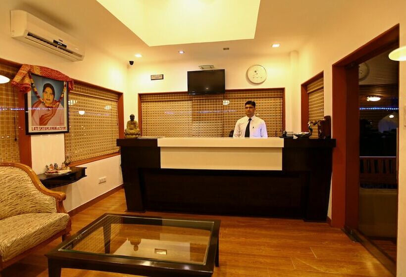 Отель Hunky Dory Resort