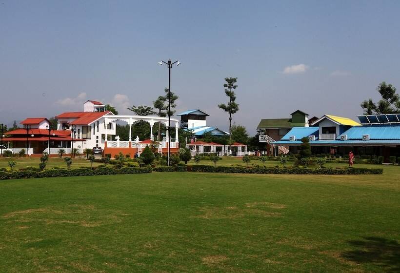 Отель Hunky Dory Resort