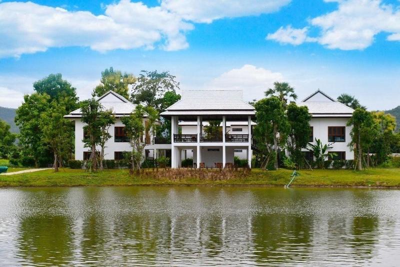 酒店 Inursing  Resort Oonvalley Chiangmai
