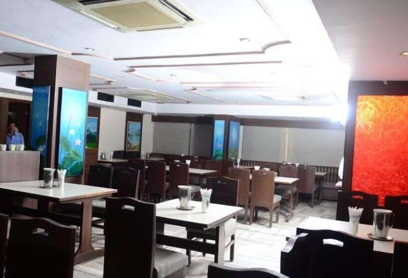 호텔 Jaya Residency