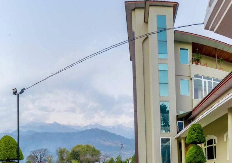 酒店 Justa Palampur Resort & Convention Centre