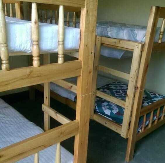 هتل Kabale Backpackers