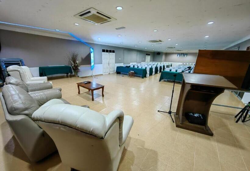 酒店 Marang Village Resort & Spa