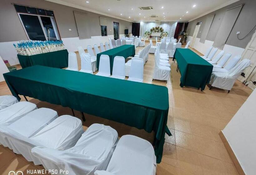 酒店 Marang Village Resort & Spa