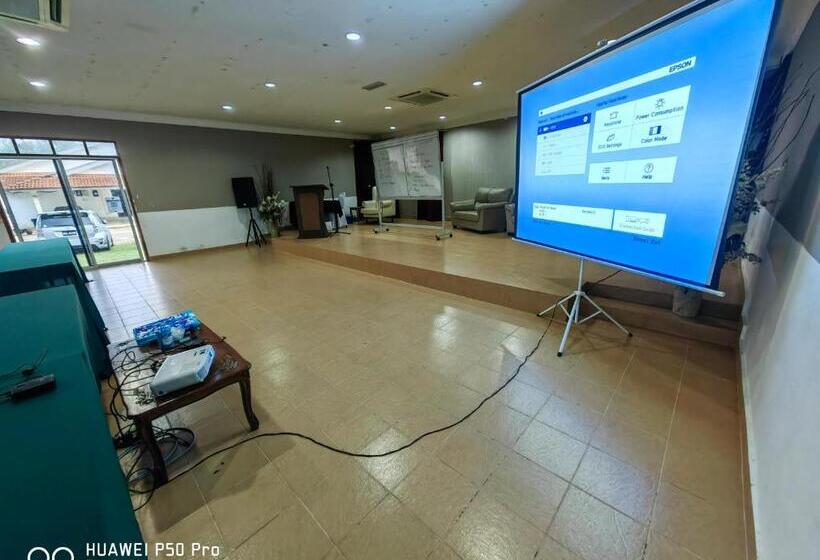 酒店 Marang Village Resort & Spa