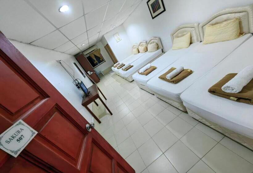 فندق Marang Village Resort & Spa