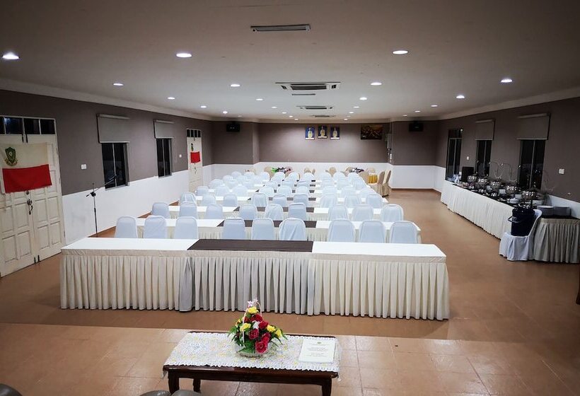 酒店 Marang Village Resort & Spa