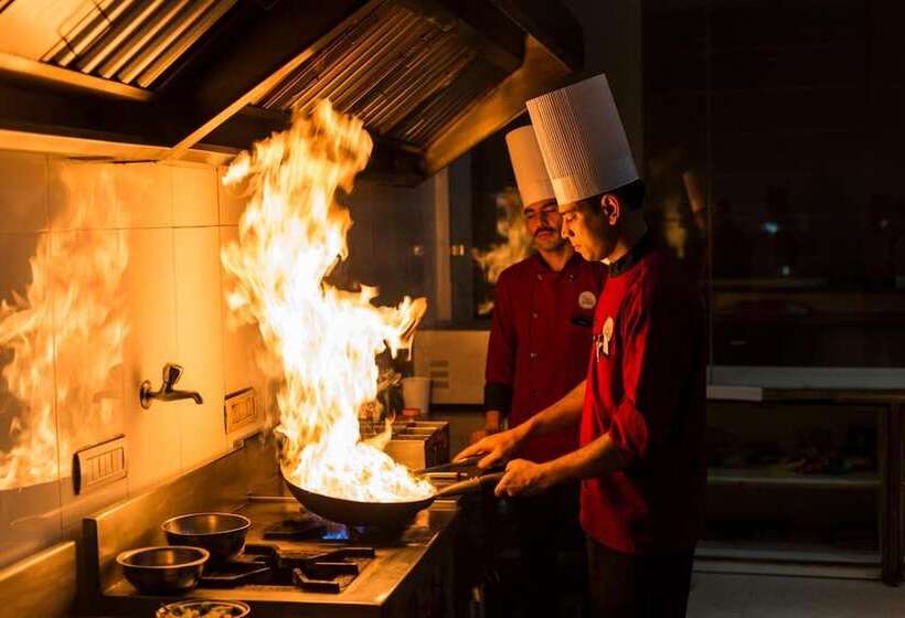 בית מלון כפרי Mm Continental