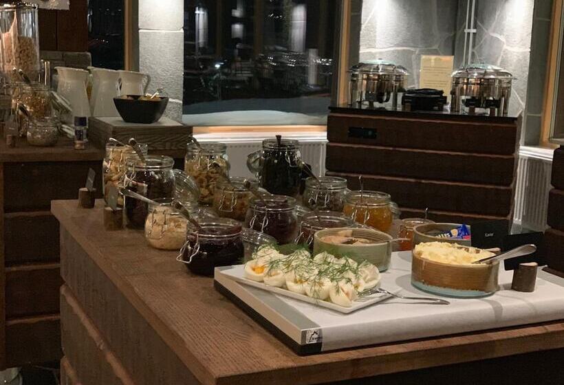 فندق Mountain Lodge