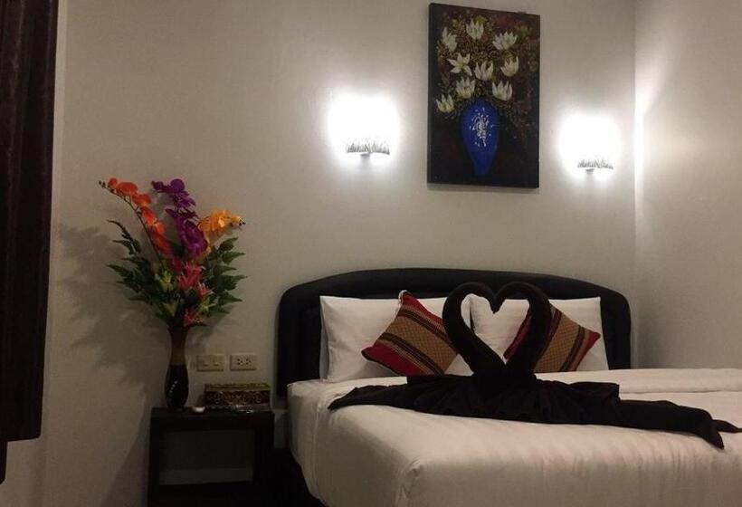 Hotel Nest Hostel Lipe