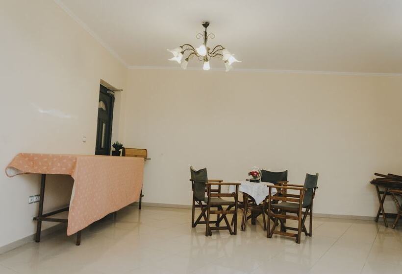 בית מלון כפרי Nikolas Studios