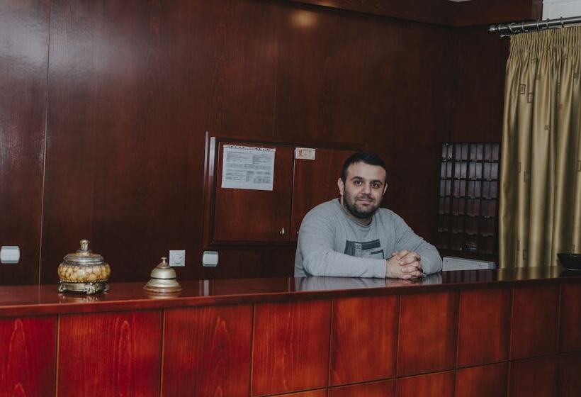 בית מלון כפרי Nikolas Studios